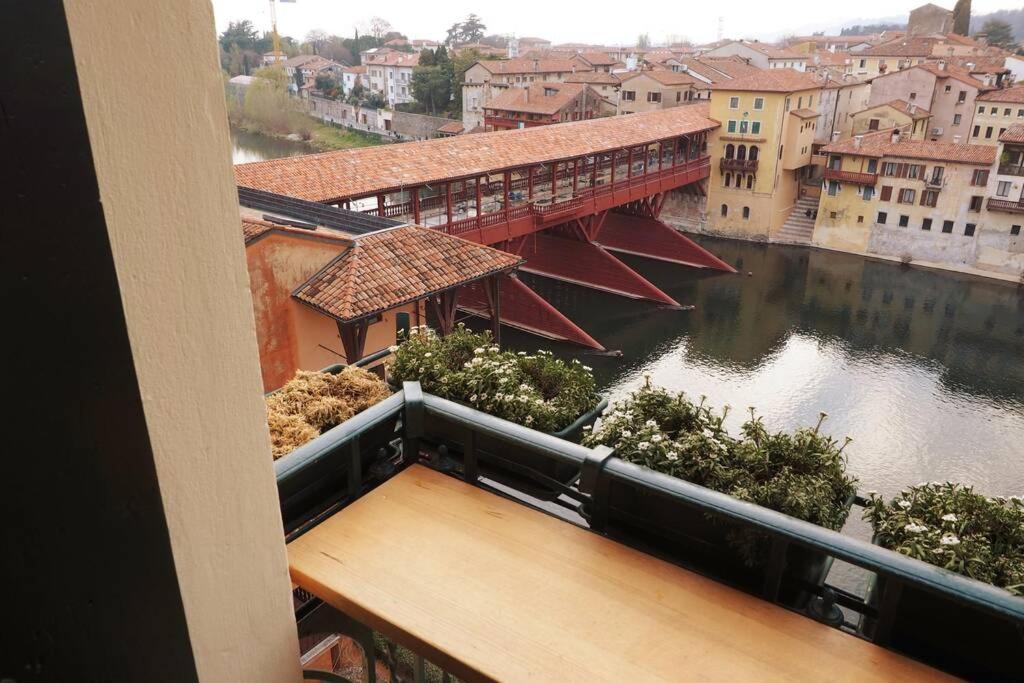 Апартаменты Palladio Bridge Penthouse Бассано-дель-Граппа Экстерьер фото